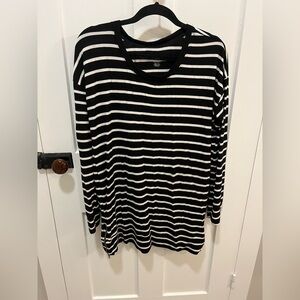 Pea in the Pod Maternity Stripe Sweater Size medium